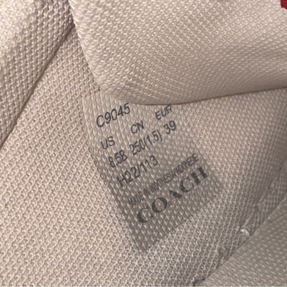 ‼️SOLD‼️Coach Lowline Low Top Sneakers In Signature Canvas With Res Heart Print - Picture 13 of 15